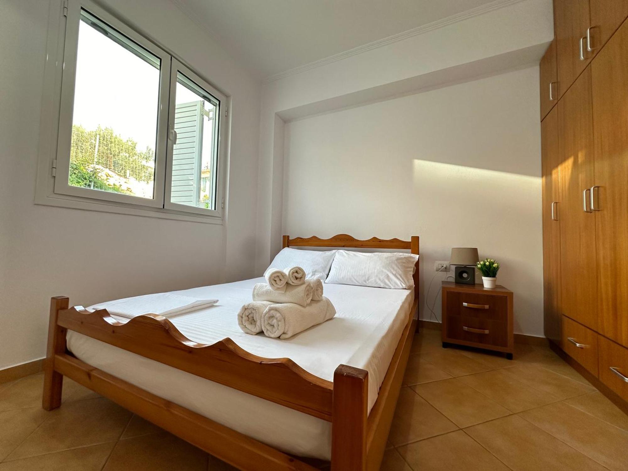 Fane'S Apartments Himare Buitenkant foto